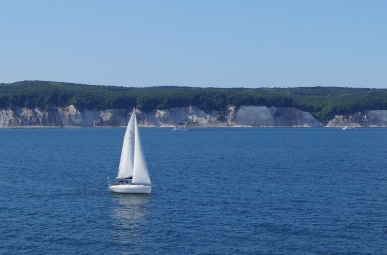 Segelboot vor Rügen Segelboot vor Rügen