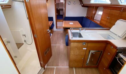 Hanse-370-innenaufnahme-02