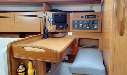 Beneteau-cyc-43-3-innenaufnahme-06