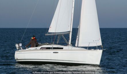 Oceanis-31-aussenaufnahme-05