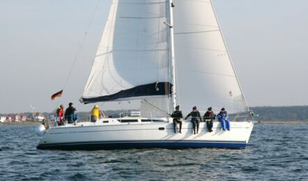 Sun-odyssey-40-aussenaufnahme-11