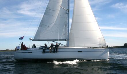 Bavaria-cruiser-46-aussenaufnahme-08