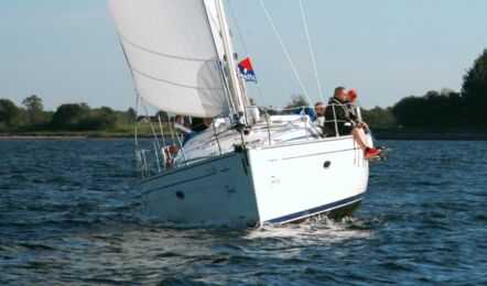 Bavaria-46-cruiser-aussenaufnahme-07