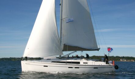Bavaria-cruiser-46-aussenaufnahme-01