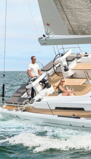 Ausblick vom Deck einer Hanse Yacht Ausblick vom Deck einer Hanse Yacht