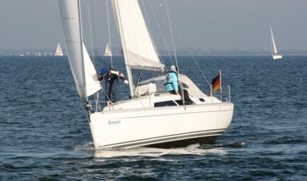 Hanse-320-aussenaufnahme-04