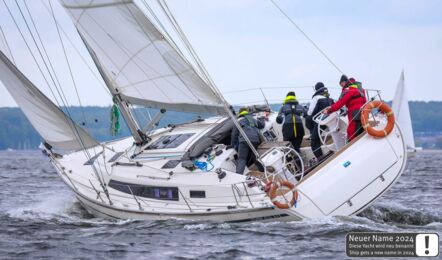 Bavaria-cruiser-41-sport-aussenaufnahme-01