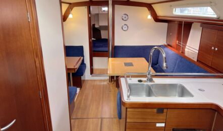 Hanse-370-innenaufnahme-01