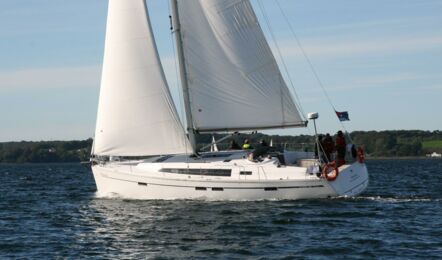Bavaria-cruiser-46-aussenaufnahme-05