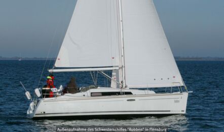 Oceanis-31-aussenaufnahme-08