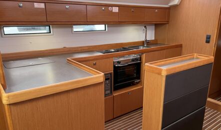 Bavaria-cruiser-46-innenaufnahme-07
