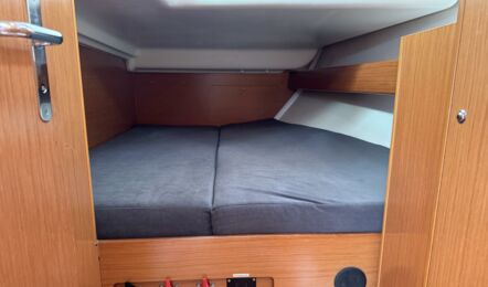 Beneteau-cyc-39-innenaufnahme-07