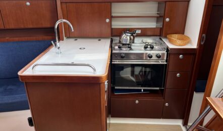 Hanse-320-innenaufnahme-06