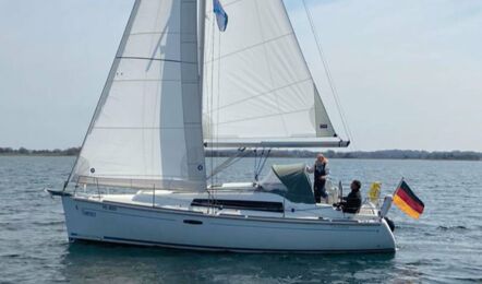 Oceanis-31-aussenaufnahme-04