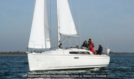 Oceanis-31-aussenaufnahme-06