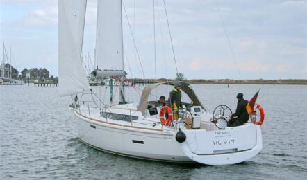 Sun-odyssey-389-aussenaufnahme-07