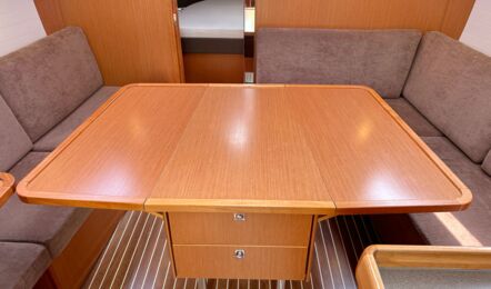 Bavaria-cruiser-37-innenaufnahme-12
