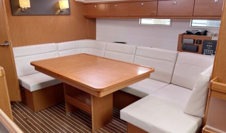 Bavaria-cruiser-46-innenaufnahme-08