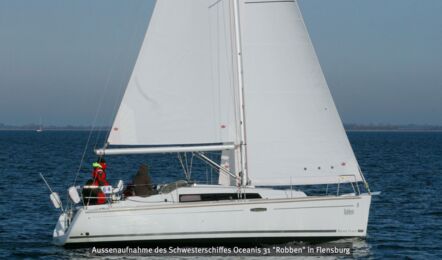 Oceanis-31-aussenaufnahme-10
