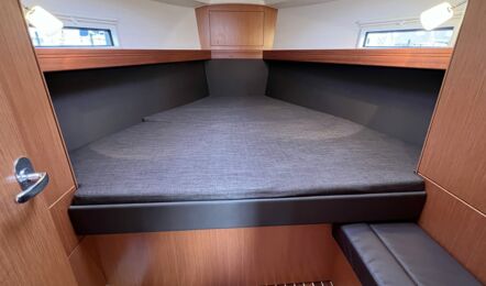 Bavaria-cruiser-37-innenaufnahme-03