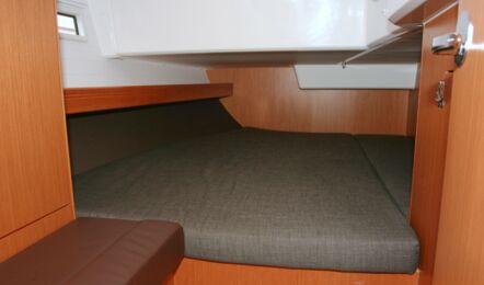 Bavaria-cruiser-41-sport-innenaufnahme-03