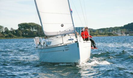 Sun-odyssey-30i-aussenaufnahme-06