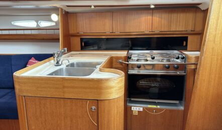 Pantry Innenaufnahme der X 37 "eXess" in Heiligenhafen