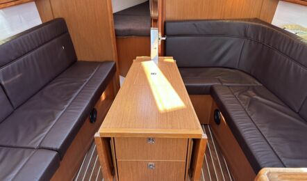Bavaria-cruiser-33-innenaufnahme-10
