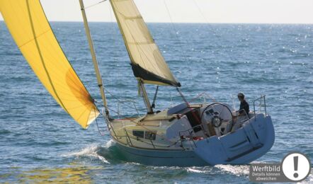 Backbord Heck Aussenaufnahme einer Sun Odyssey 30i in Heiligenhafen