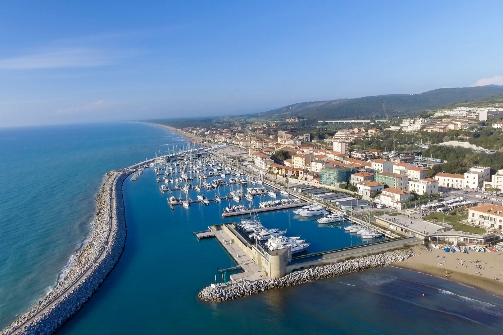 Yachtcharter Italien San Vincenzo