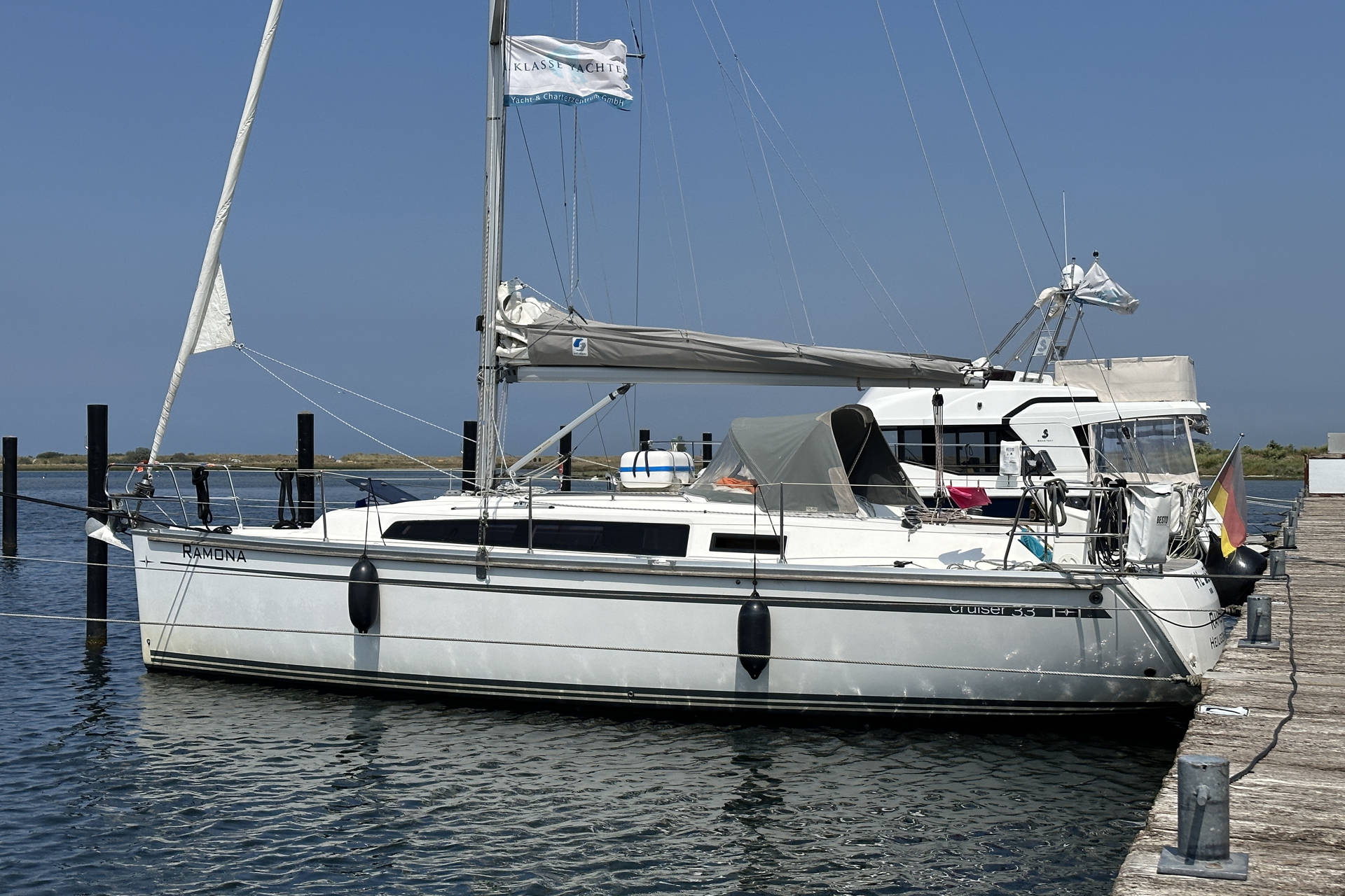 Bavaria cruiser 33