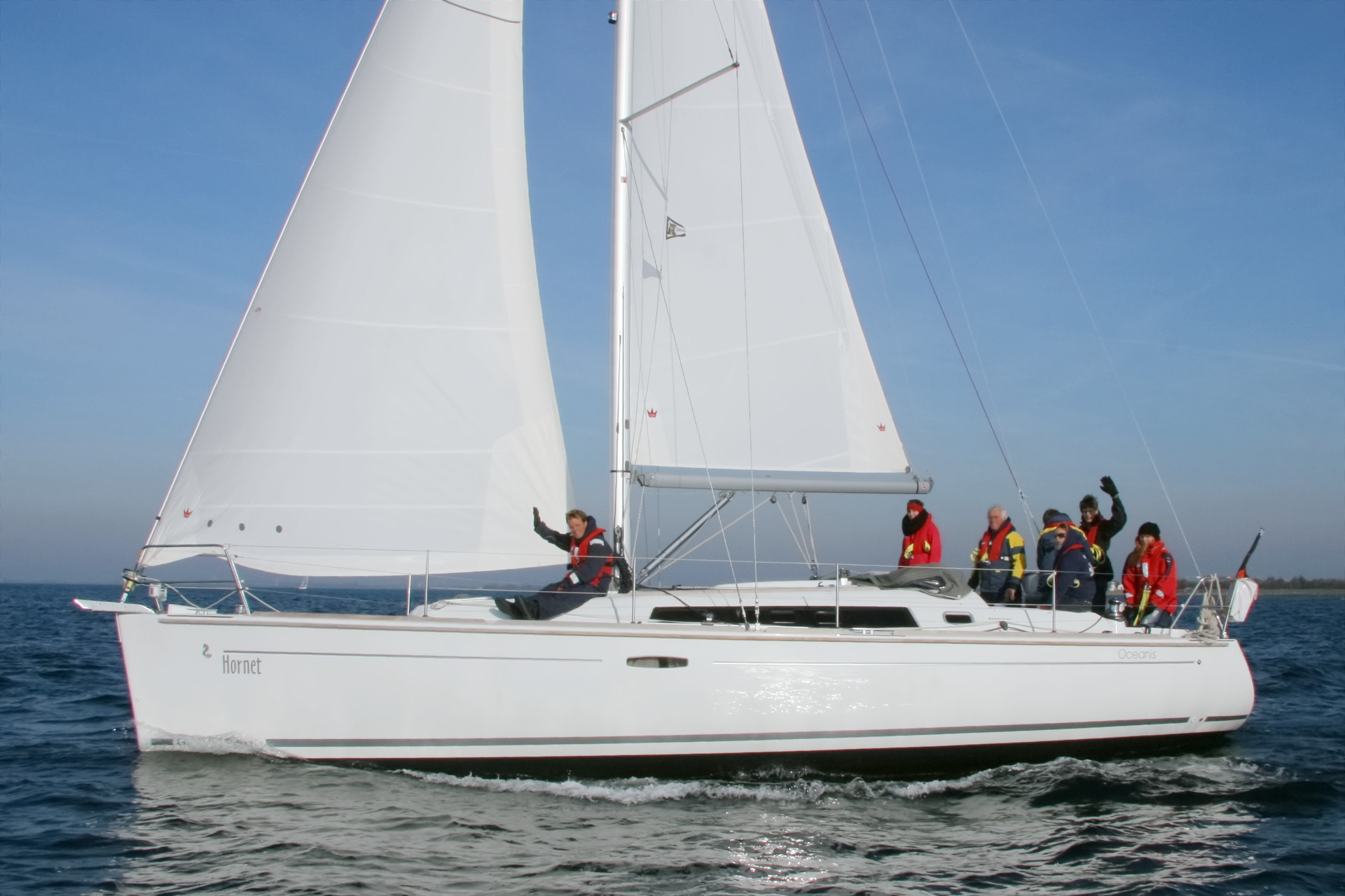 Oceanis 37